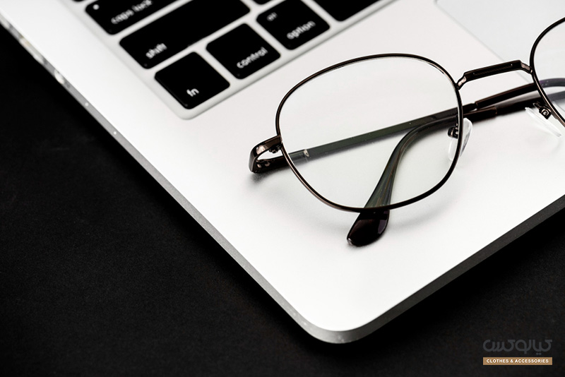 عینک بلوکات چیست؟